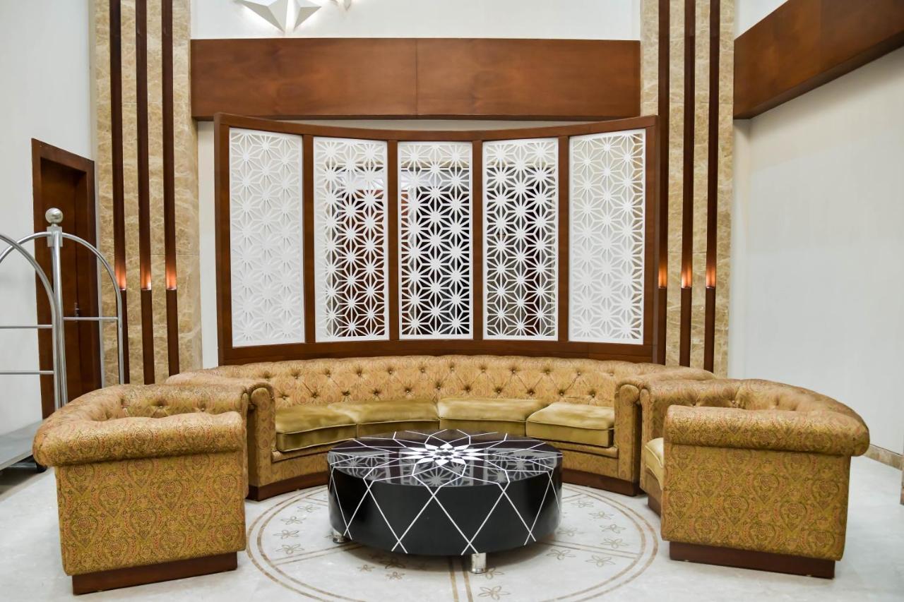 Shree Ganga Smb Hotels Ujjain Eksteriør billede